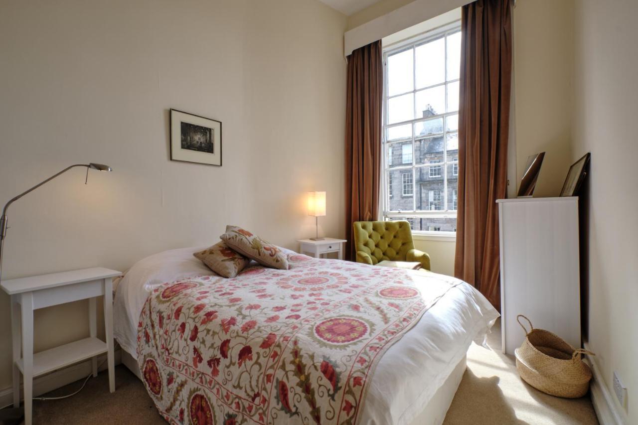 New Town 2br-1ba Georgian Flat With Amazing Views Apartment *